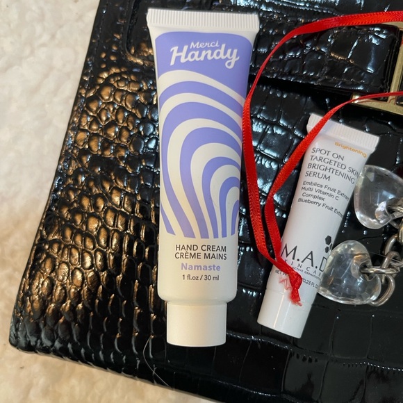 ABAS Elegant Black Crocodile-Embossed Clutch with products - Picture 11 of 14